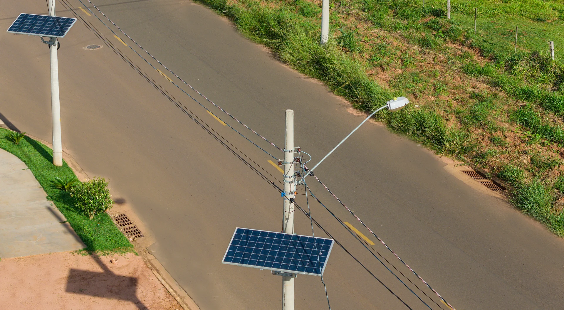 Iluminação pública fotovoltaica